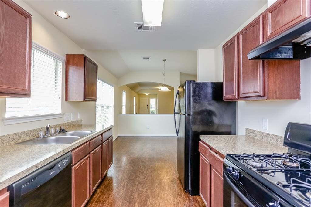Kitchen - 21431 Wilona Way