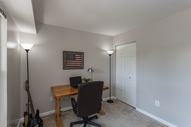 Building Photo - 7507 Snowpea Ct