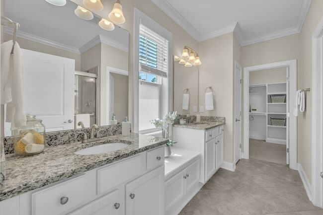 Building Photo - 747 Catherine Lake Ct