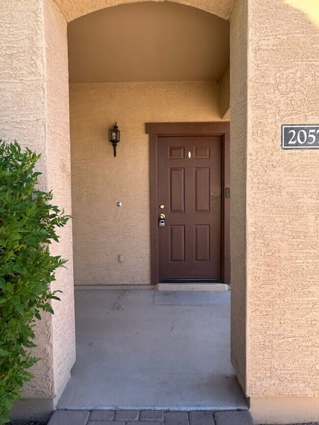Building Photo - Gilbert rental near ASU Polytech
