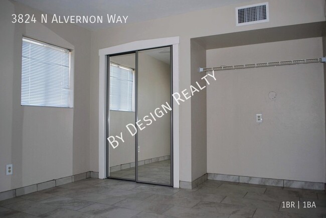 Building Photo - Catalina Foothills 1 Bed 1 Bath Stand Alon...