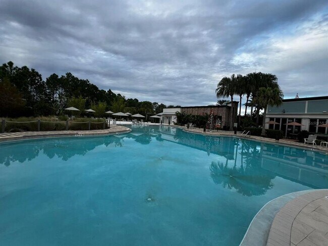 Building Photo - 741 Longboat Dr