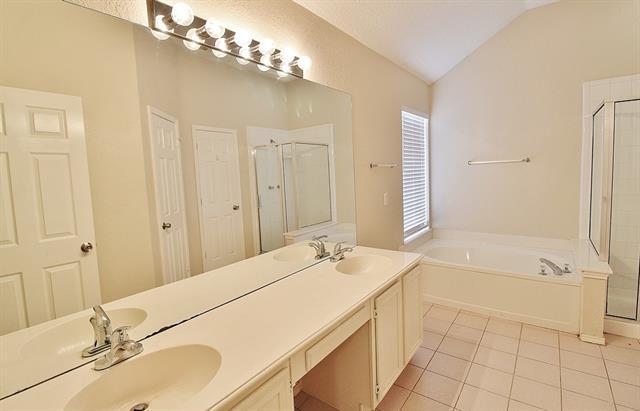 Building Photo - 210 Ridgecrest Dr