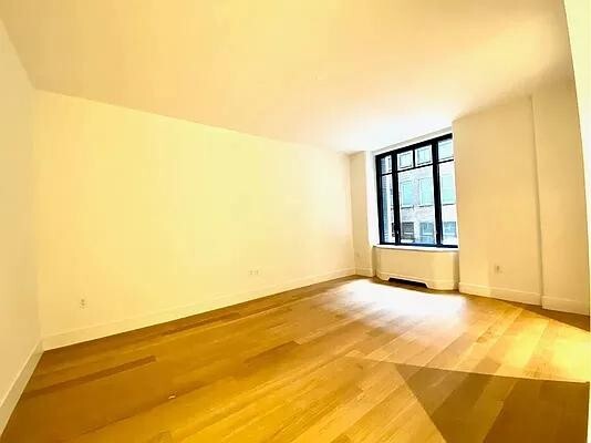 Building Photo - 110 Charlton St