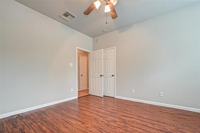 Building Photo - 11310 English Rose Trail