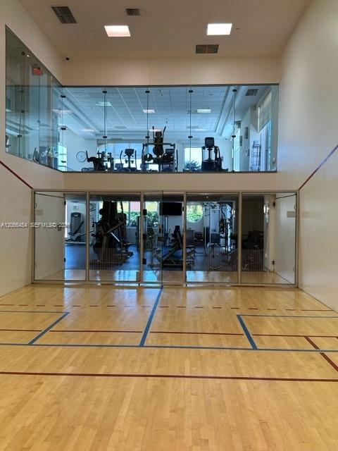 Building Photo - 2110 N Ocean Blvd