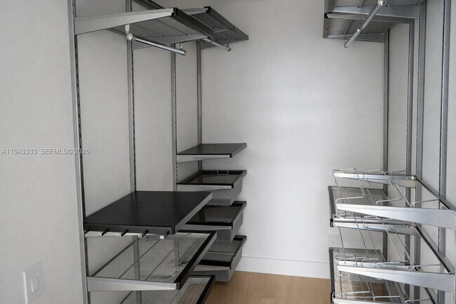 Building Photo - 60 SW 13th St