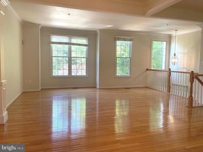 Building Photo - 6130 Stonehenge Pl