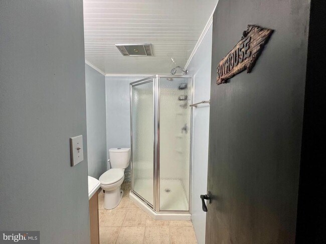 Building Photo - 117 Audubon Rd