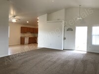Building Photo - PERFECT CUL-DE-SAC HOME