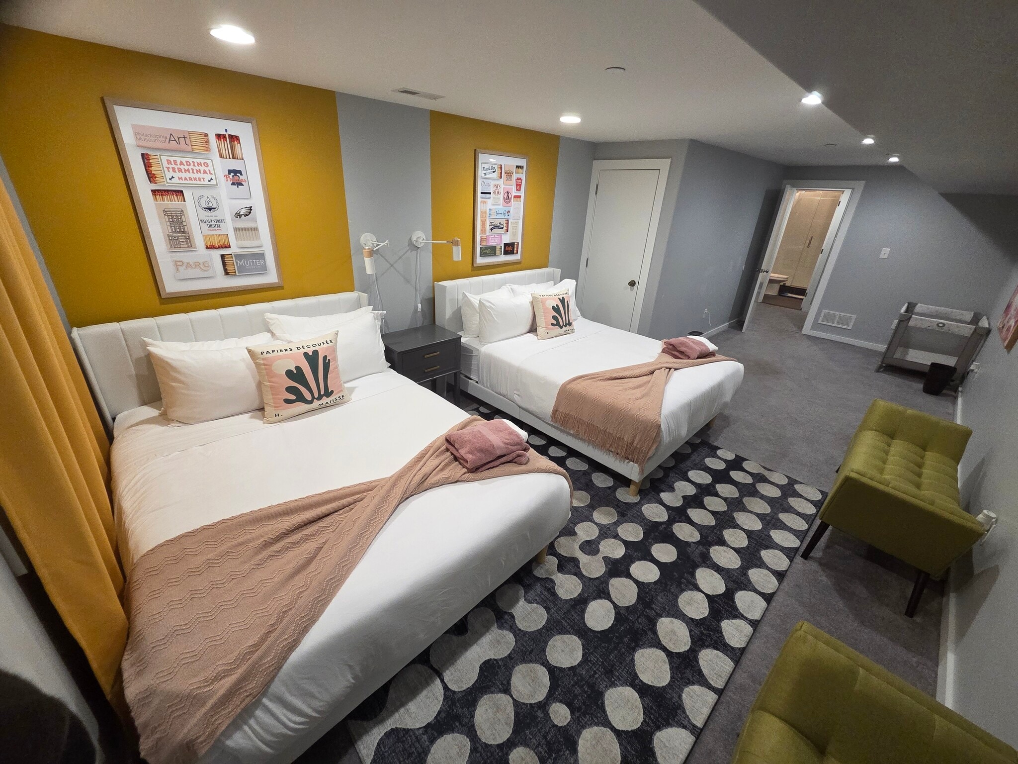 Building Photo - 539 McKean St