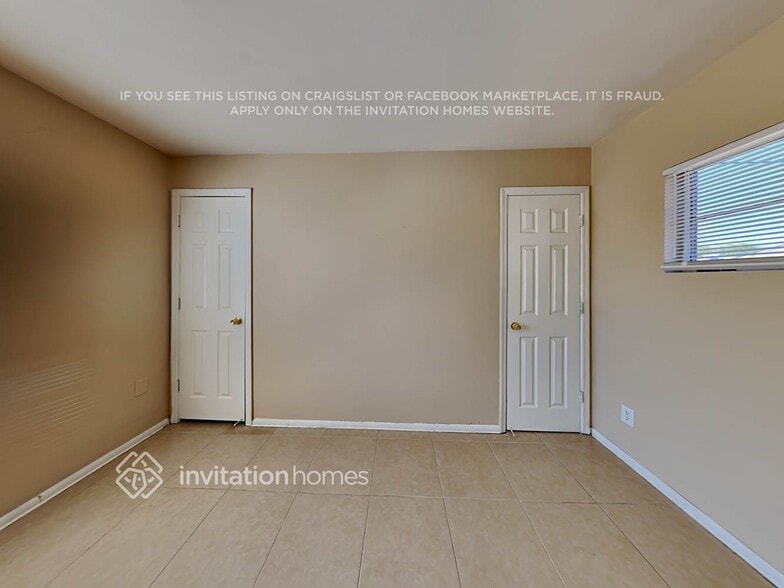 Building Photo - 6242 N 23rd Ave