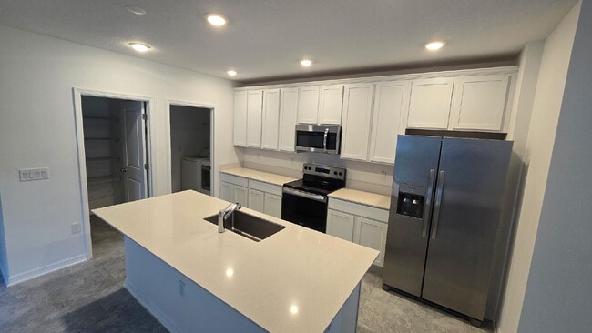 Building Photo - 3936 Willow Brk Dr