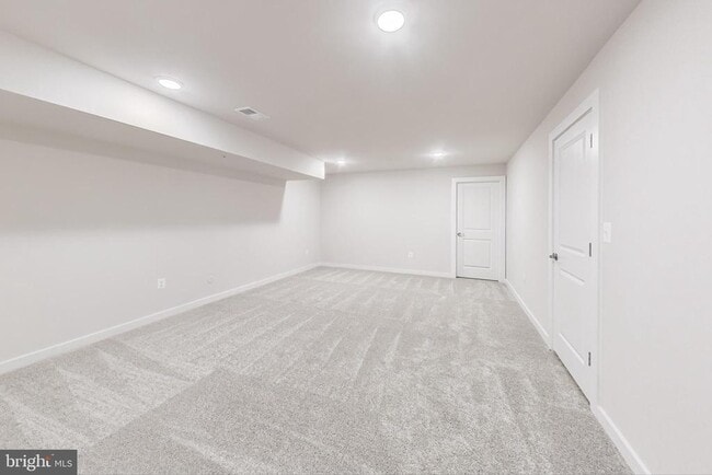 Building Photo - 13317 Petrel St