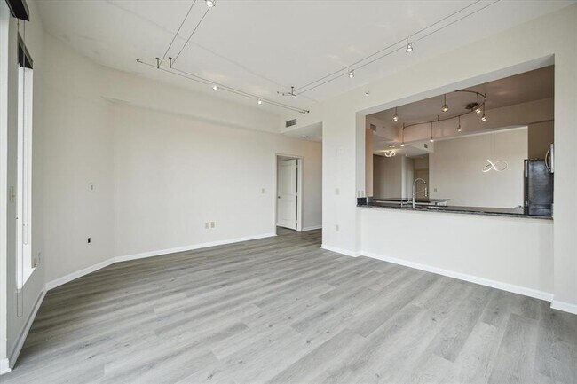Building Photo - 3505 Sage Rd