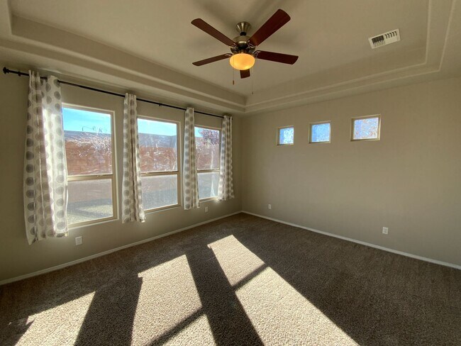 Building Photo - Recent Construction Luxury 4 Bedroom Home Available Near 528 / 550 in Rio Rancho!