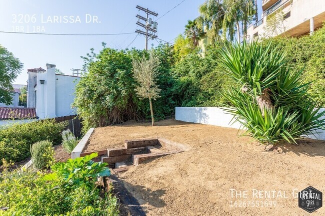 Building Photo - 3206 Larissa Dr