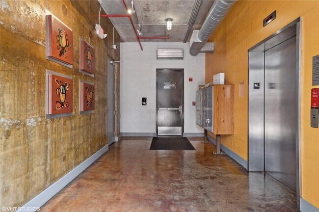 Building Photo - 434 NW 1st Ave