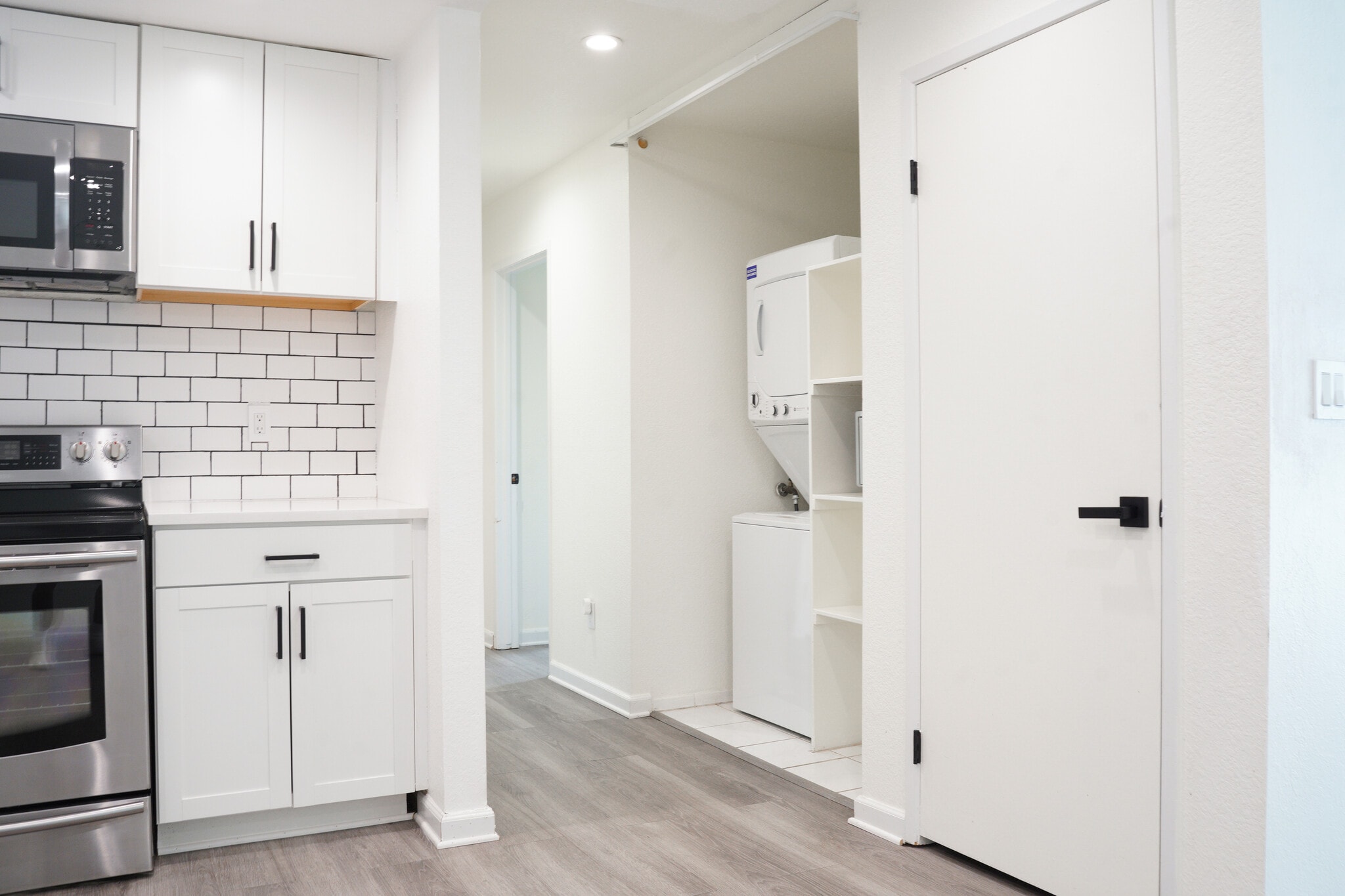 Laundry - 3641 Clayton Rd