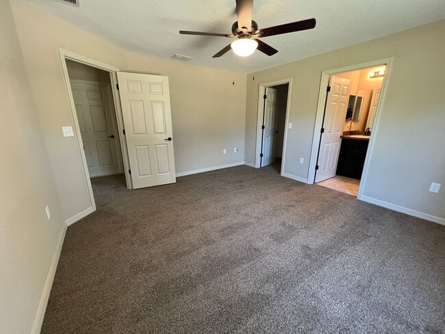 Building Photo - BEAUTIFUL AND BRAN NEW 3BR/2BA home in Ocala!!