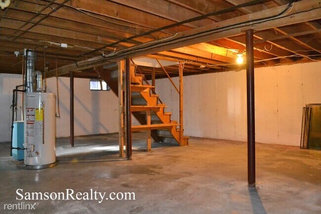 Building Photo - 2 br, 1 bath House - 25 Lunn St