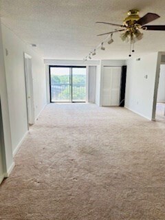 Building Photo - 500 Salem St