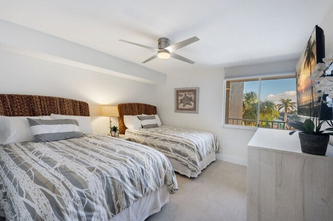 Building Photo - 11118 Gulf Shore Dr