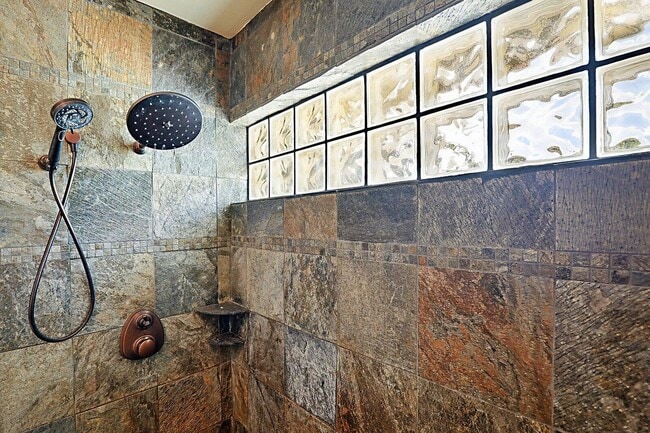 Building Photo - 11337 Little Bear Way