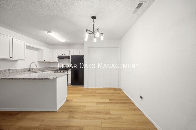 Building Photo - 2967 W Glen Meadow