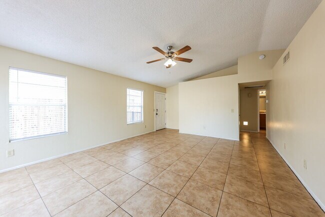 Building Photo - 4774 W Menadota Dr