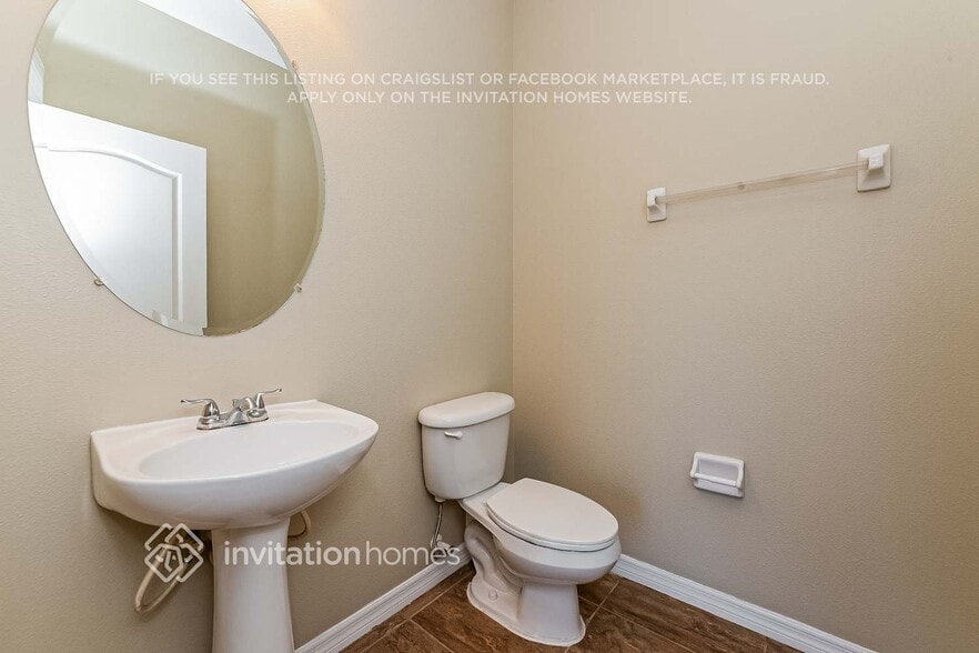 Building Photo - 1734 Bonita Bluff Ct