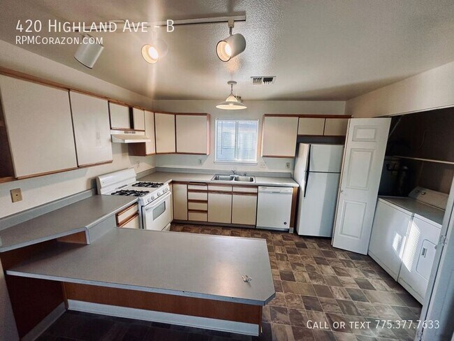 Building Photo - 420 Highland Ave