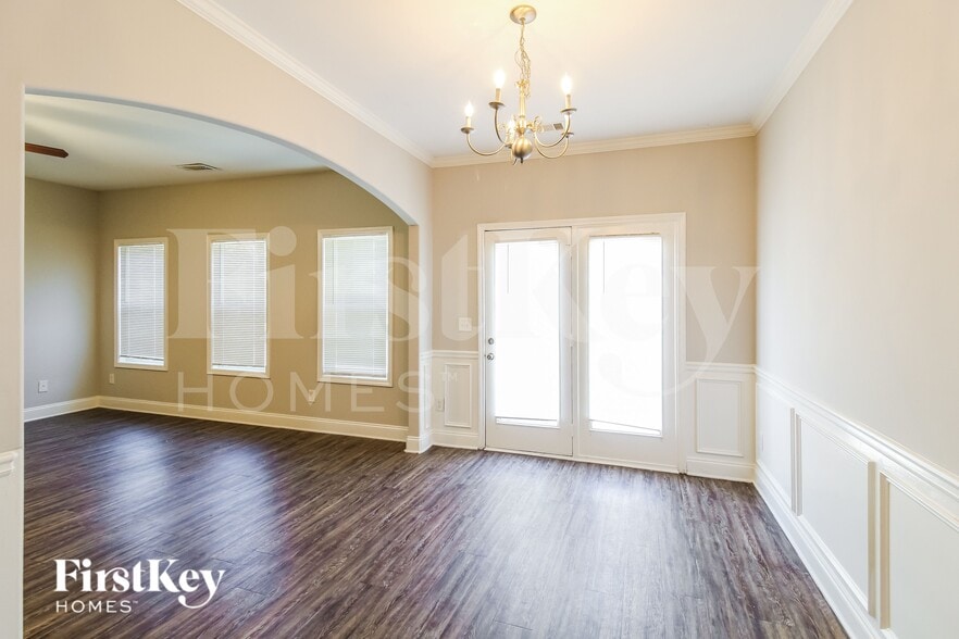 Building Photo - 1541 Lily Valley Dr