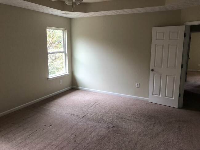 Building Photo - 4Bed/2.5 Bath Snellville House for Lease