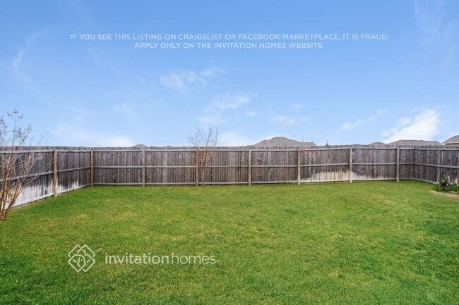 Building Photo - 441 Pollyann Trl