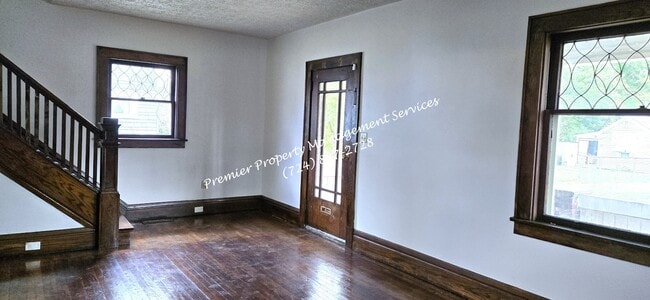 Building Photo - 180 Cedar Ave