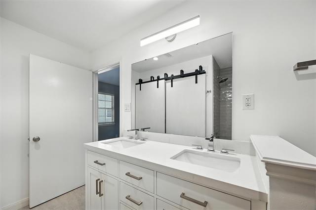 Building Photo - 6220 Bentwood Trail