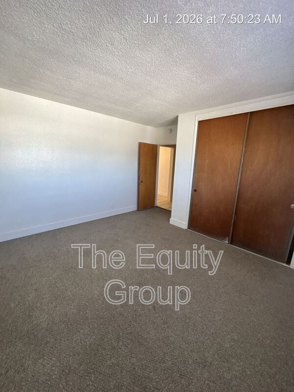 Building Photo - 550 S Richmond Ave