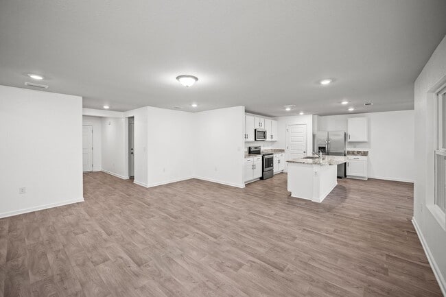Building Photo - 7087 Abigail St