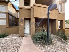 Building Photo - 1445 E Broadway Rd