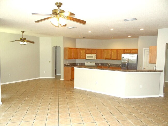 Building Photo - 11112 Wildcat Dr