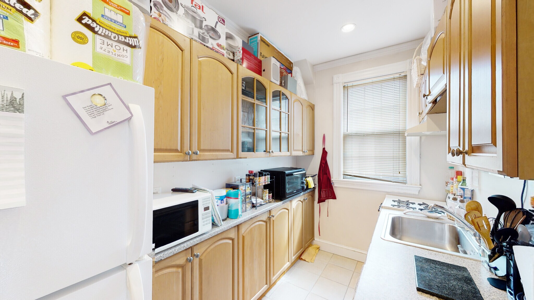 Building Photo - 15 Glenville Ave