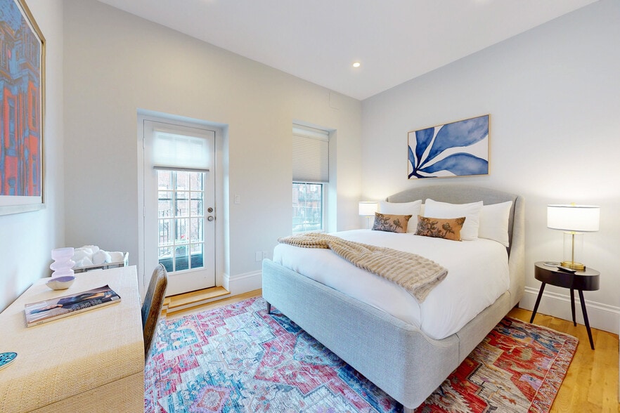 Building Photo - 87 Worcester St