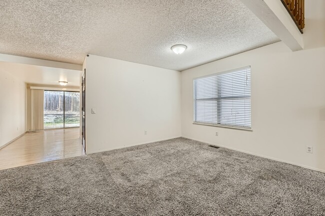 Building Photo - 6367 S Emporia Cir