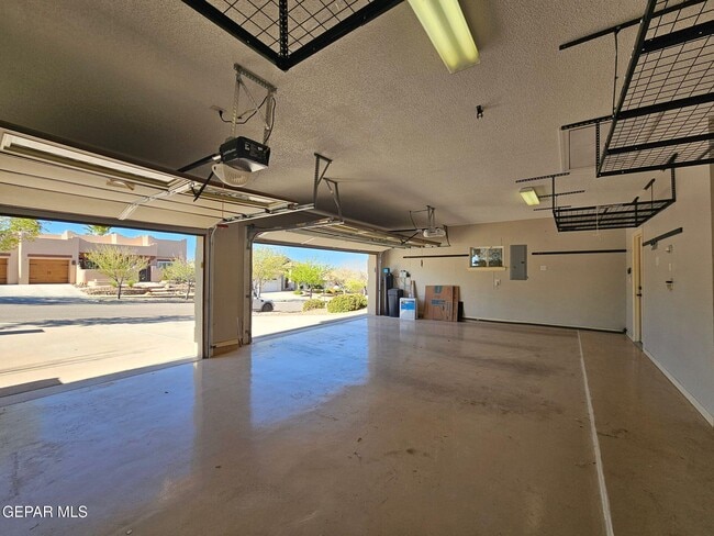 Building Photo - 6713 Capitan Ridge