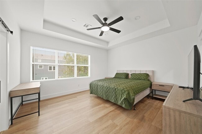 Building Photo - 2510 Gray St