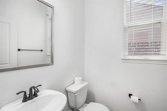 Building Photo - 15043 Tethys Wy