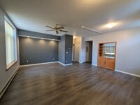 Building Photo - 1000 Fountain Terrace Dr