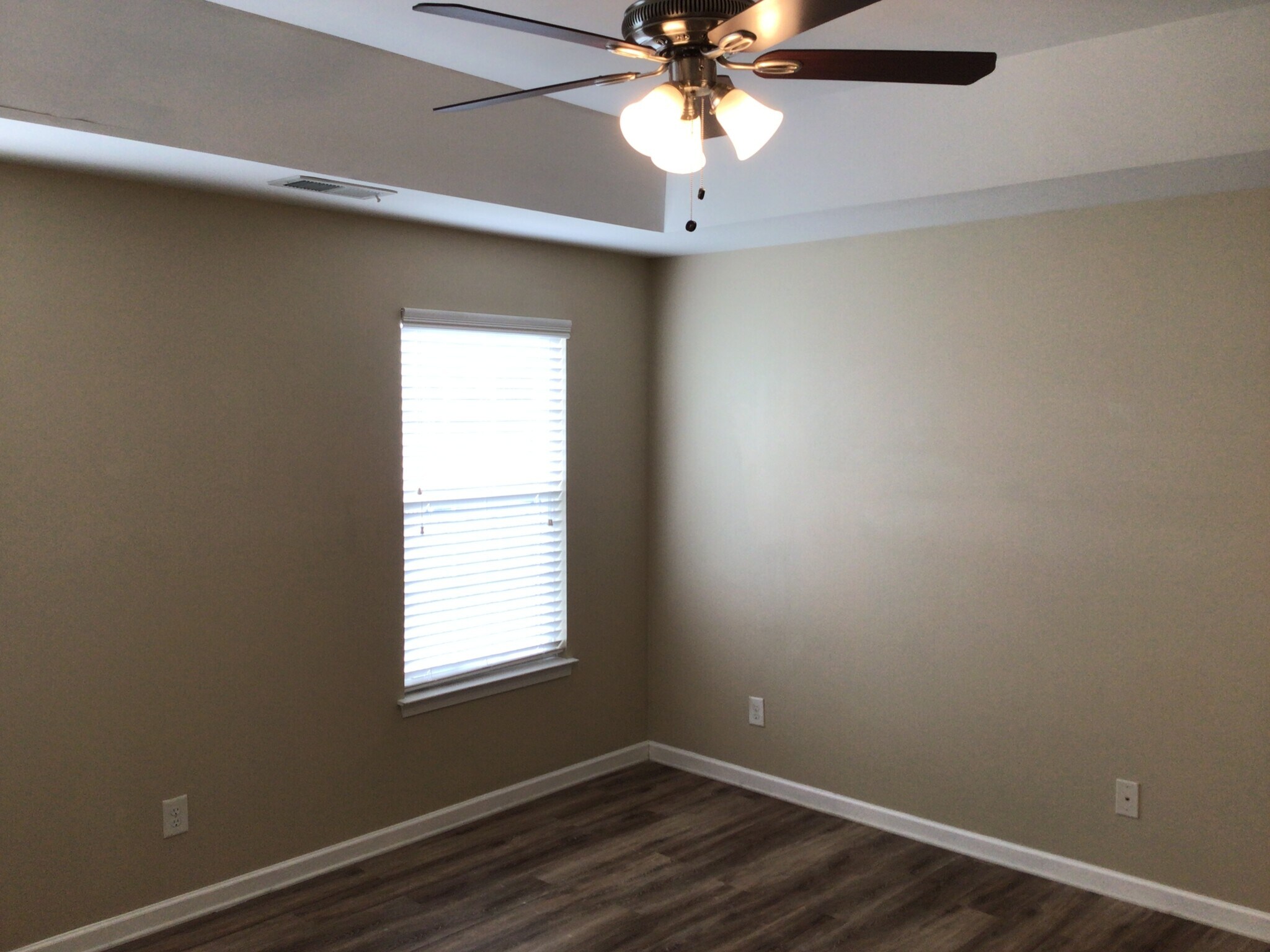 Building Photo - 2631 Cypress Oak Ln