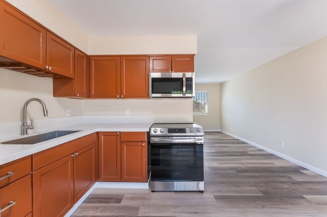 Building Photo - Full remodeled and upgraded 3-bedroom home situated on a spacious lot!